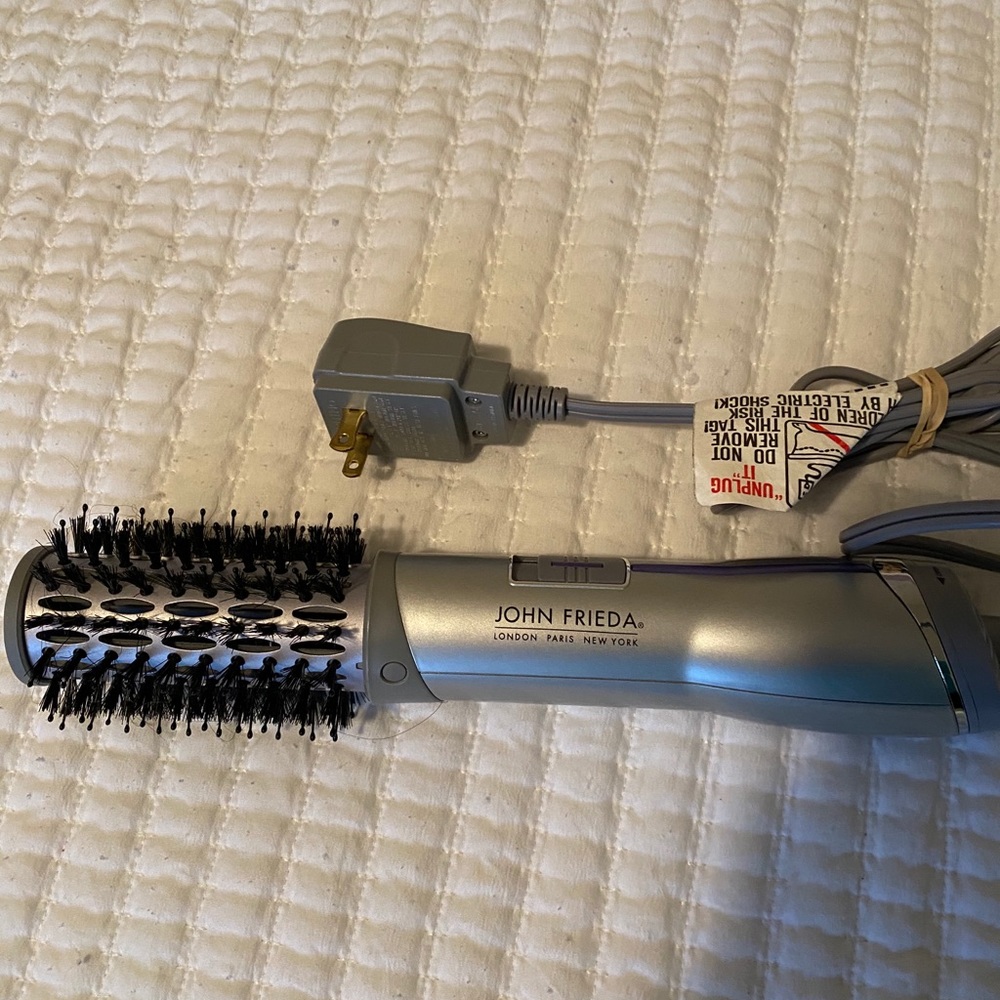 John Frieda hair dryer and volumizer.
